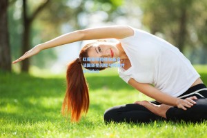 红魔客场险胜水晶宫，法国新星闪耀与失误并存引热议