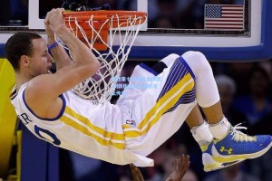 梅西第七次捧起金球奖 刷新历史纪录再创足坛传奇