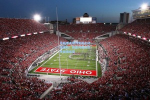 开拓者主场力克勇士终结连败，新星闪耀点燃季后赛希望