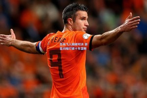 百米飞人巅峰对决 新星闪耀打破十年垄断